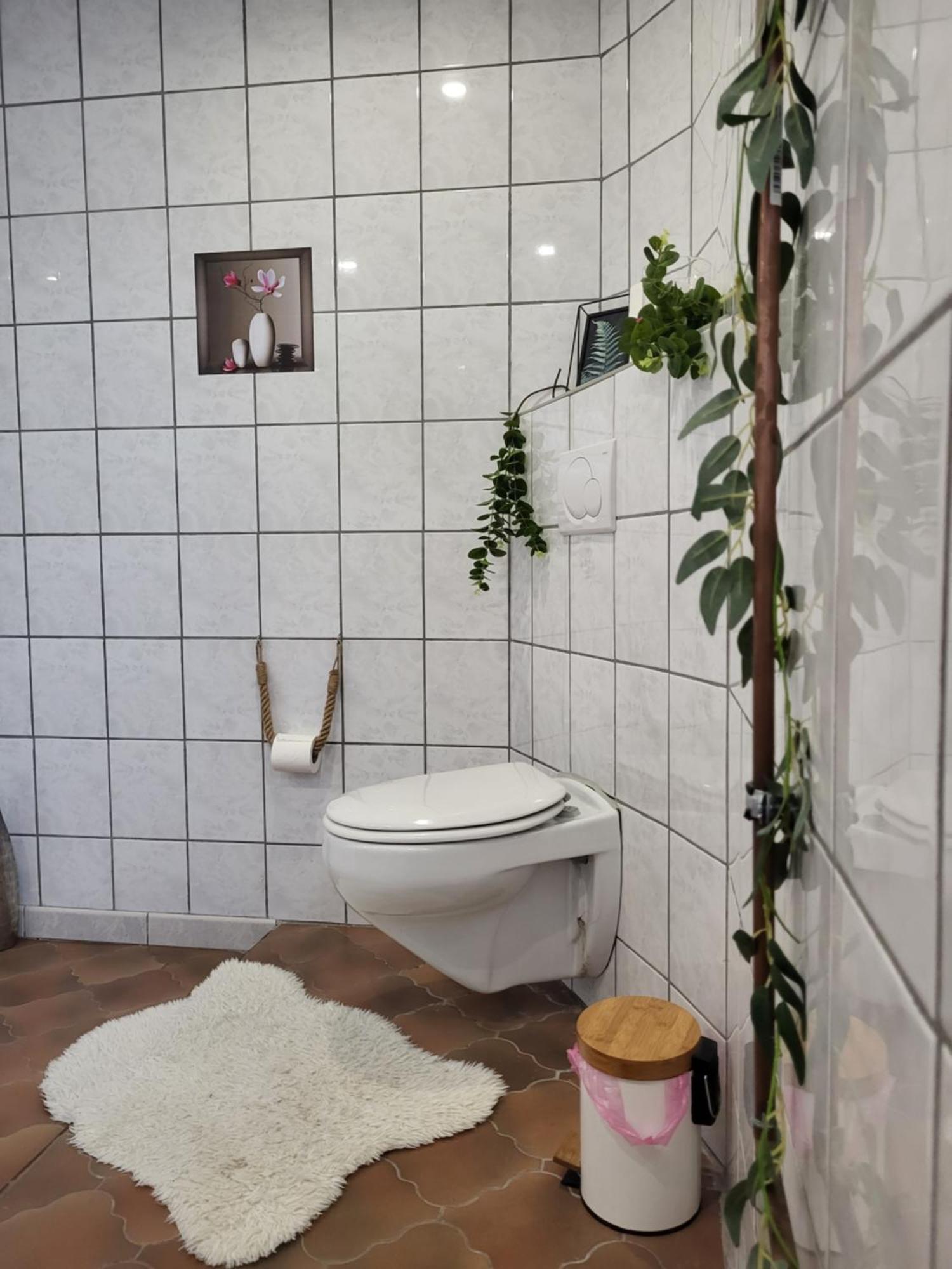Cozy Charming Theresa Apartment Schmelz Exterior photo
